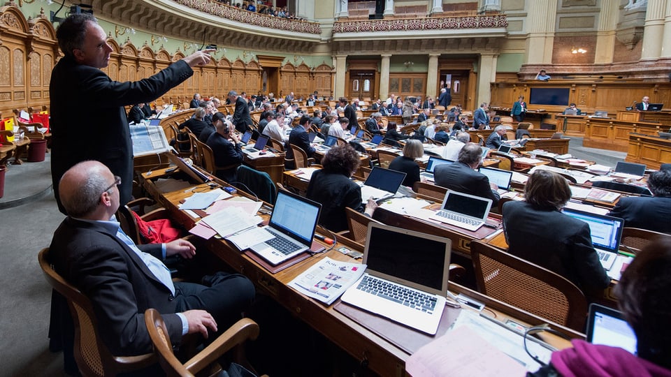 Debatta davart il debachel d’informatica INSIEME il december 2014 a Berna.