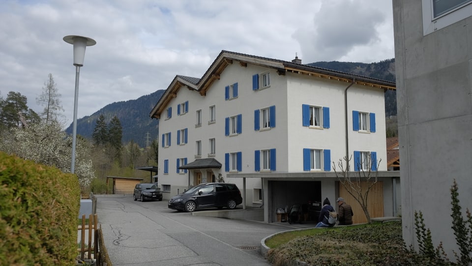 Mehrfamilienhaus Ilanz Via Schlifras.