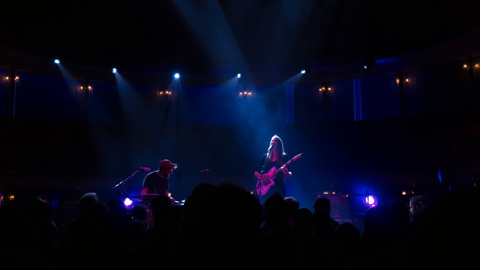 Sophie Hunger & Julian Sartorius durant lur concert al Eursonic Festival 2020 a Groningen.