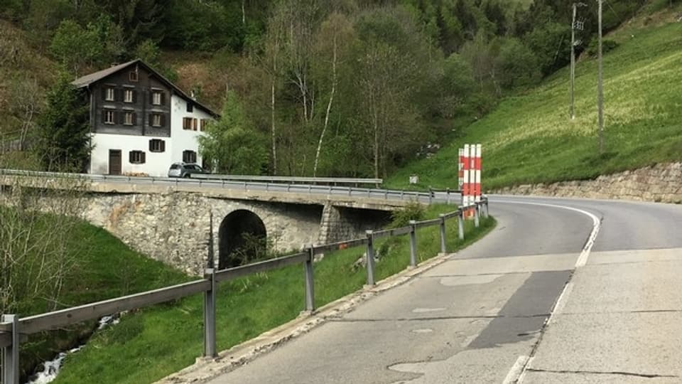 vista sin la via chantunala veglia tranter Rabius e Sumvitg