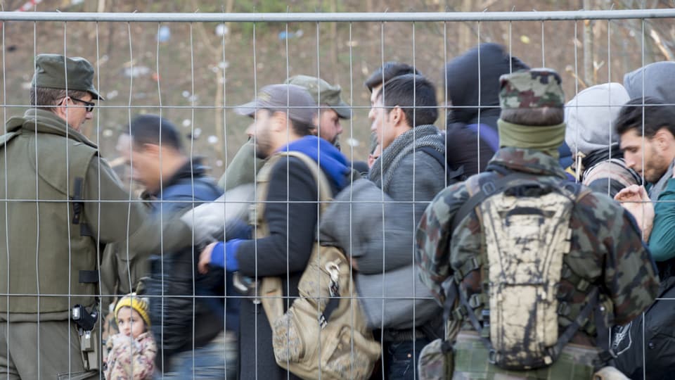 Cunzunt cun las undas da fugitivs dovri adina dapli resursas per proteger ils cunfins.