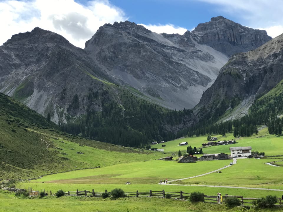 Vista en direcziun pass Sertig.