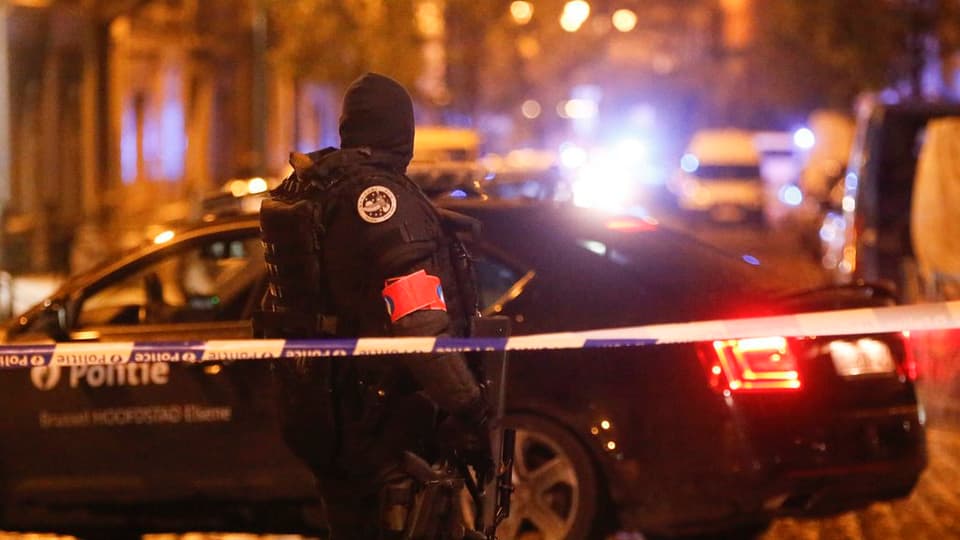 La polizia ha arrestà l’um suspectà la gievgia.