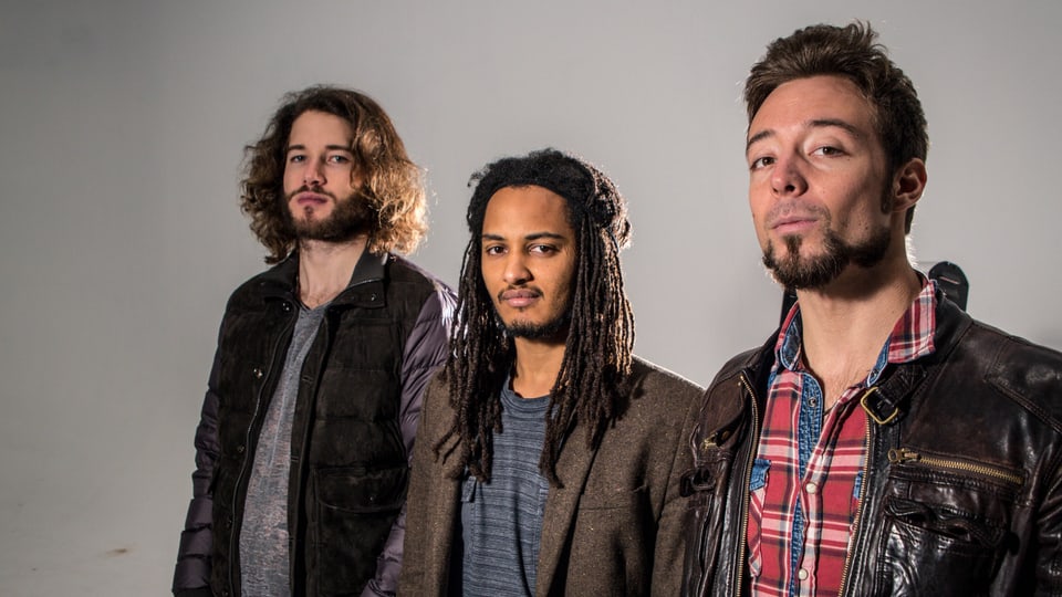 Royal Riot Trais musicists da la band Royal Riot