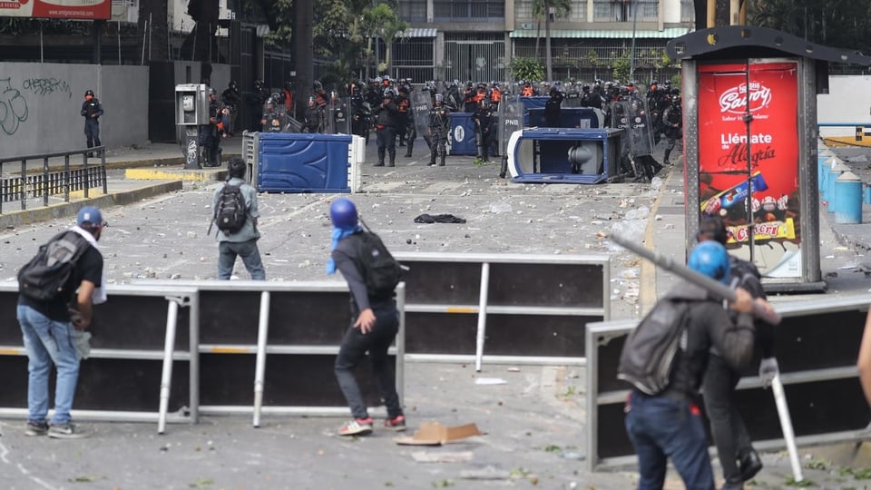 Demonstrants en la chapitala Caracas.