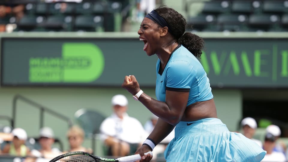 Serena Williams suenter in gieu a Key Biskayne