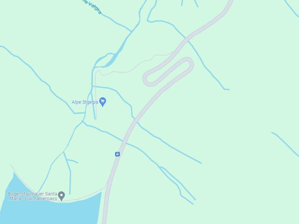 Google Maps Ausschnitt der Lukmanierstrasse, nördlich des Stausees.