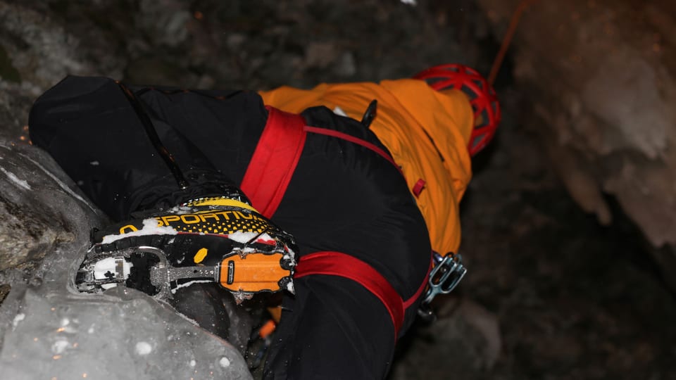 Per far Ice Climbing basegna la gista tecnica