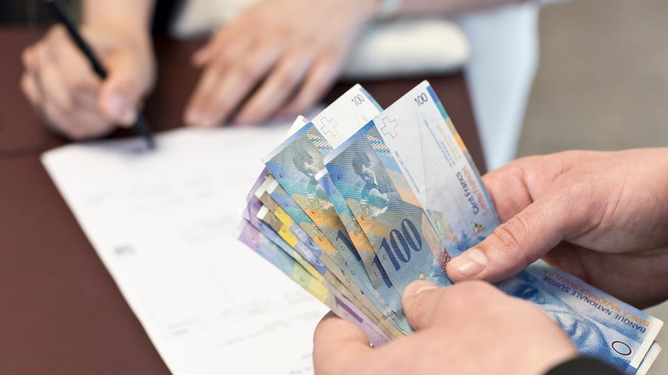 Per la segunda mesadad dal 2015 èsi da quintar cun in grad d’occupaziun constant u levamain positiv.