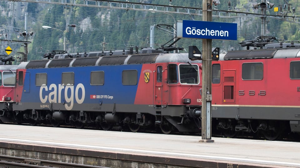 Ina locomotiva da SBB Cargo.