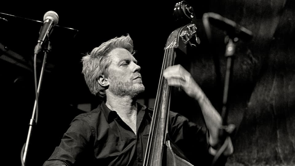 Purtret da Kyle Eastwood.