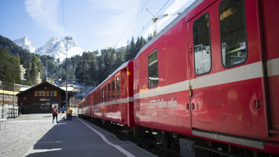 Tren da la viafier retica