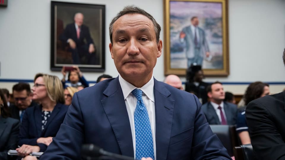 Oscar Munoz. 