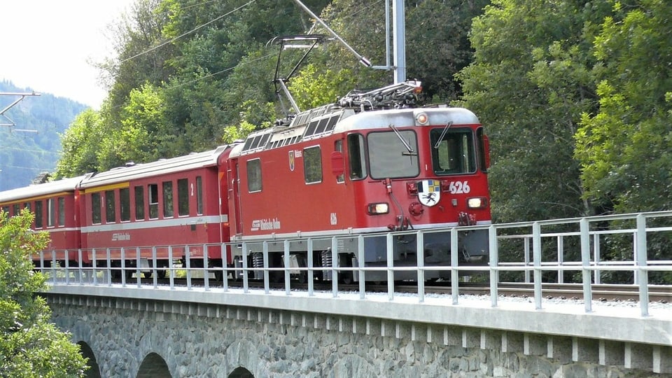 Tren da la Viafier retica.