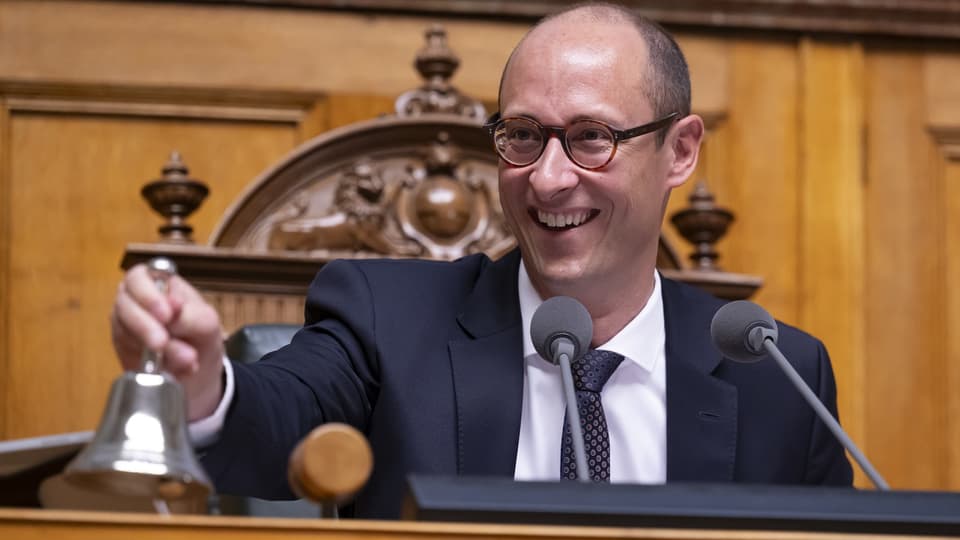Martin Candinas schliesst die letzte Sitzung als Nationalratspräsident.