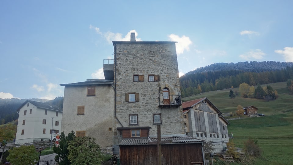 La tur da Stierva. 
