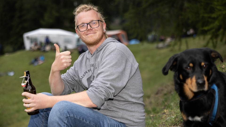 Felix aus Deutschland ist mit seiner Familie in den Ferien und meint, dass das Festival «wahnsinnig kinderfreundlich»ist