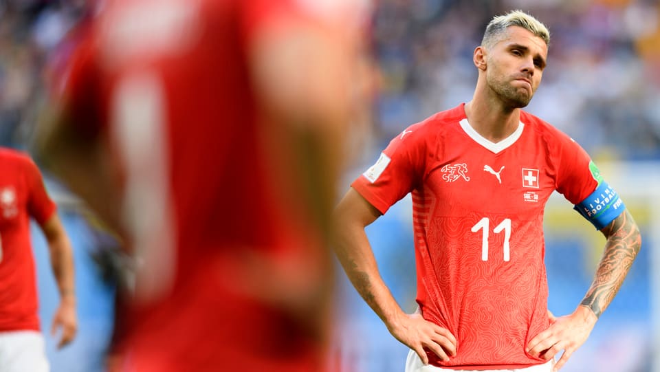 Valon Behrami ha giugà 83 partidas per l'equipa naziunala. 