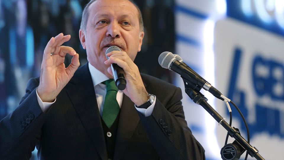 Erdogan vul in sistem presidenzial per la Tirchia.
