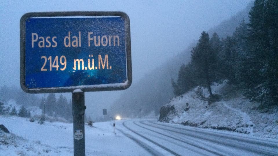 via cun naiv, tavla dal Pass dal Fuorn,