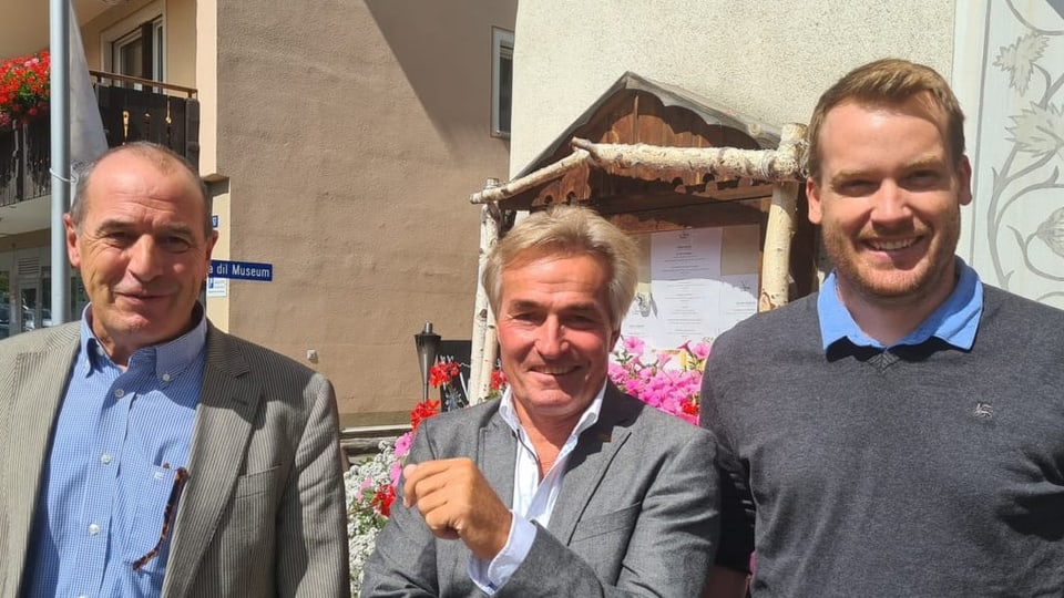 La suprastanza, cun Beat Zenklusen, Markus Good e Curdin Caprez.