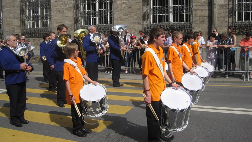 Impressiun da la Festa chantunala da musica 2013 a Cuira.