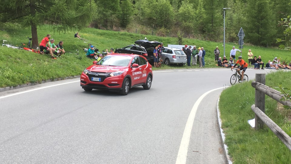 Impressiuns dal Giro d'Italia tras la Val Müstair.
