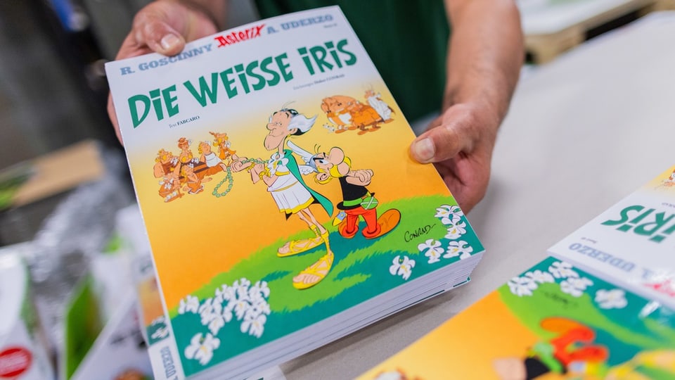 Il pli nov comic d'Asterix: «Die Weisse Iris».