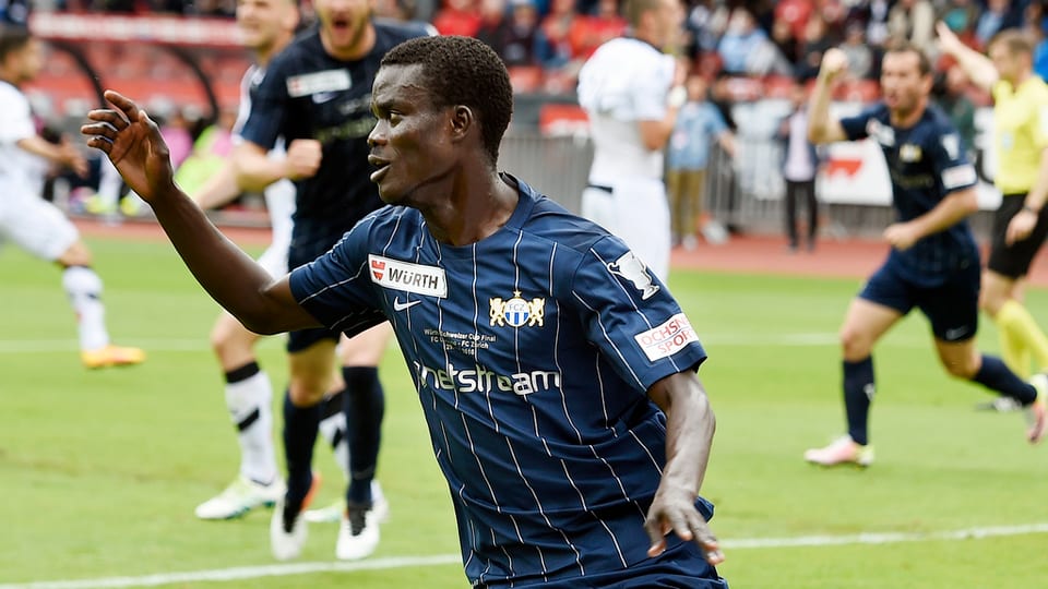 sarr suenter il goal.