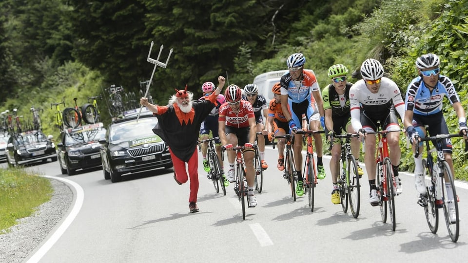 Tour de Suisse per dus dis en la regiuns Sedrun/Mustér