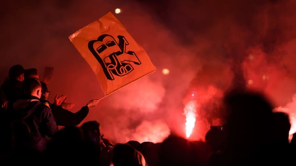 Fans violents.