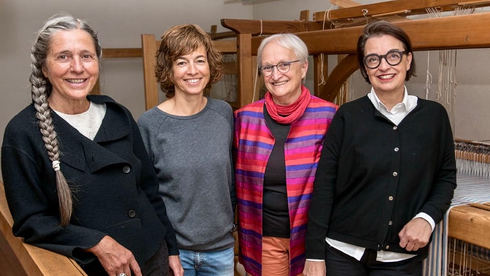 Da san.: Sonja Cazin, Manuela Steiner, Barbara Wälchli e la nova presidenta Maya Repele