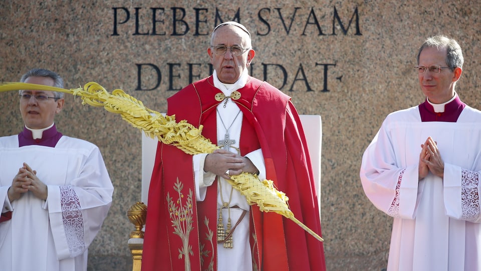 Papa Francestg durant la messa da la dumengia da palmas.