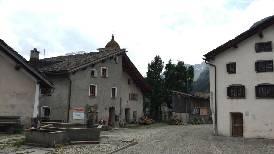 vista sin il vitg da Valragn