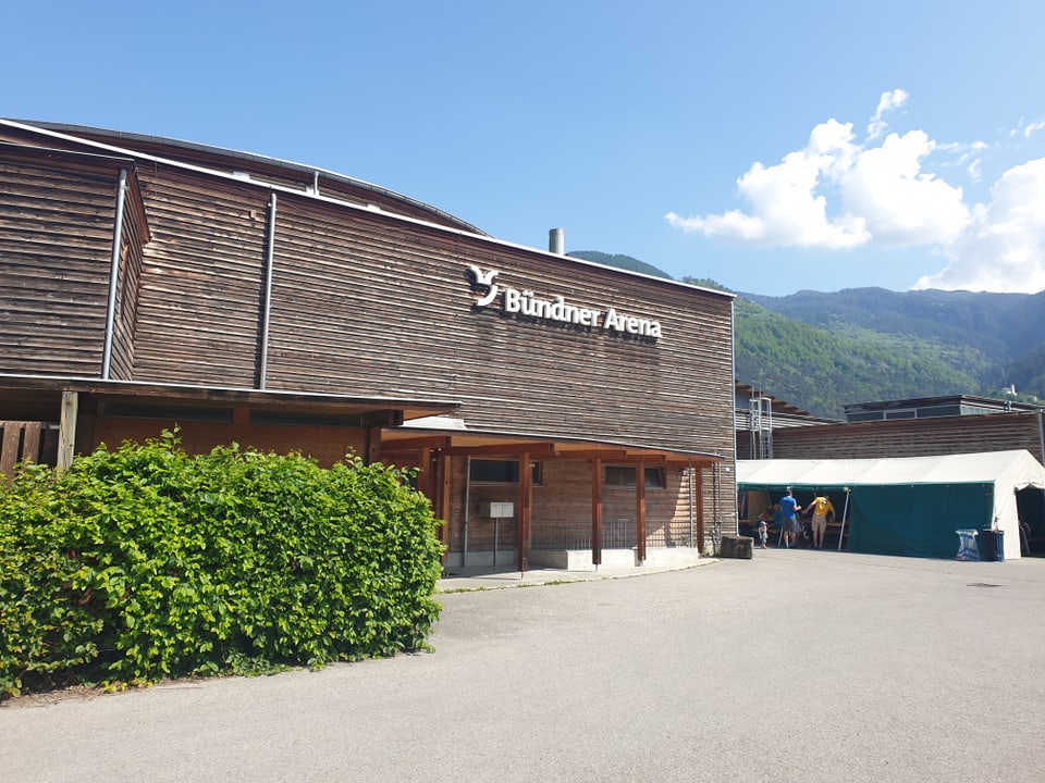 Bündner Arena in Cazis, Graubünden