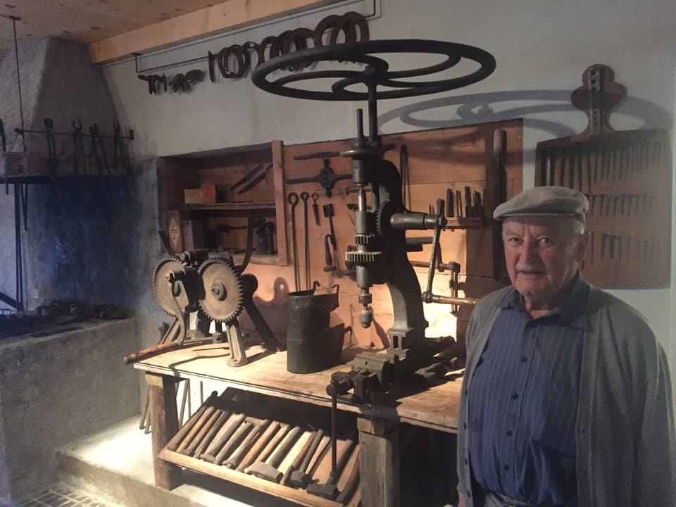 Il cunfundatur dal museum da la regiun turistica da Lai è Pol Antoni Hartmann da Muldain. 