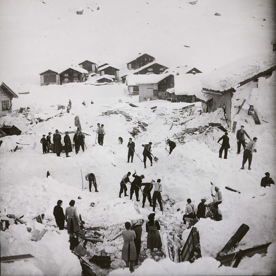 La devastaziun en Val S. Pieder: Il pir èn las 19 unfrendas. Tants morts sco a Val n'hai dà nagliur en Svizra l'enviern da lavinas 1951. 