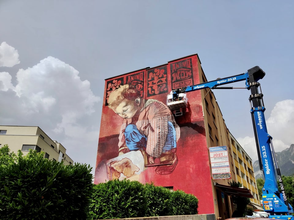 In dals novs maletgs en il Welschdörfli, malegià per il Street Art Festival. 