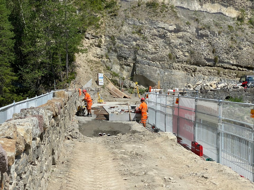 La punt isotirca stat sut la protecziun da la tgira da monuments.