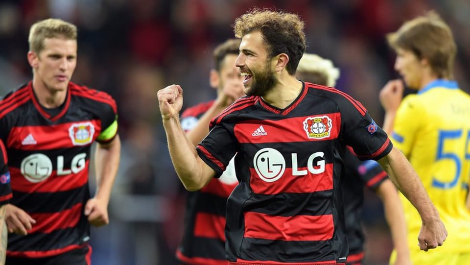 Admir Mehmedi suenter ses emprim gol en la Champions League. 