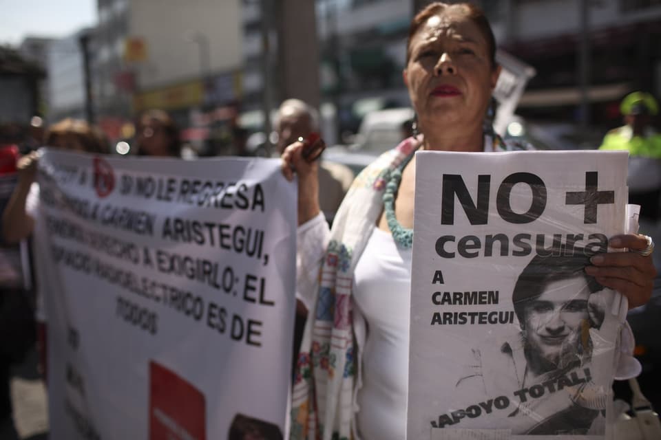 Demonstraziun suenter la disditga da Carmen Aristegui dal radio en il Mexico