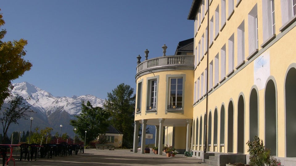 Institut Otalpin Ftan - ina da las scolas medias Grischunas. 
