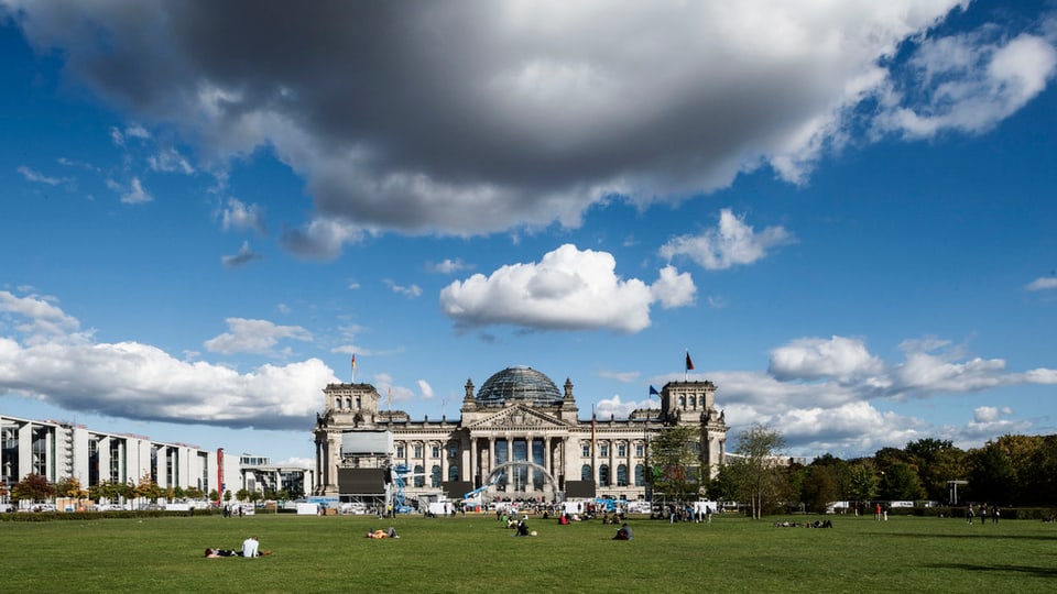 Bundestag Nebel Berlin