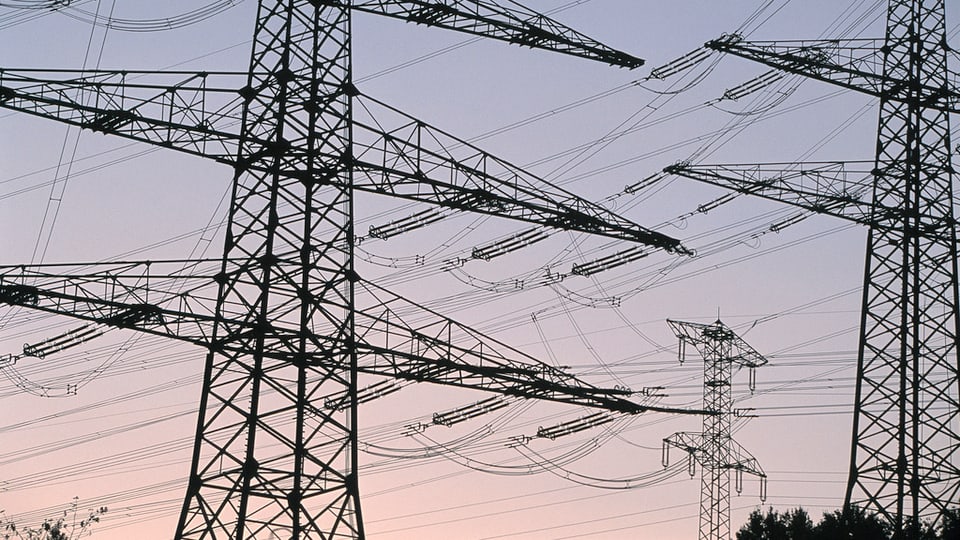 pitgas per lingias da forza electrica