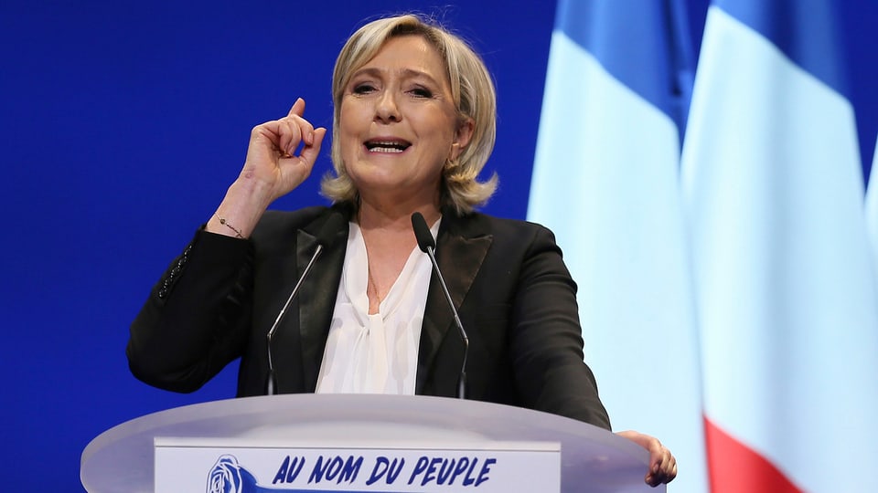 La candidata dal Front National FN, Marine Le Pen.